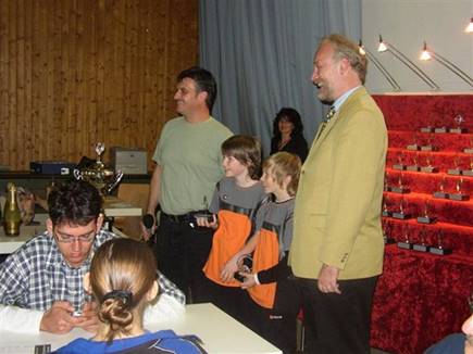 Beschreibung: Beschreibung: Beschreibung: image019.jpg