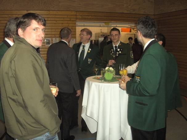 image004.jpg