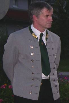 image041.jpg